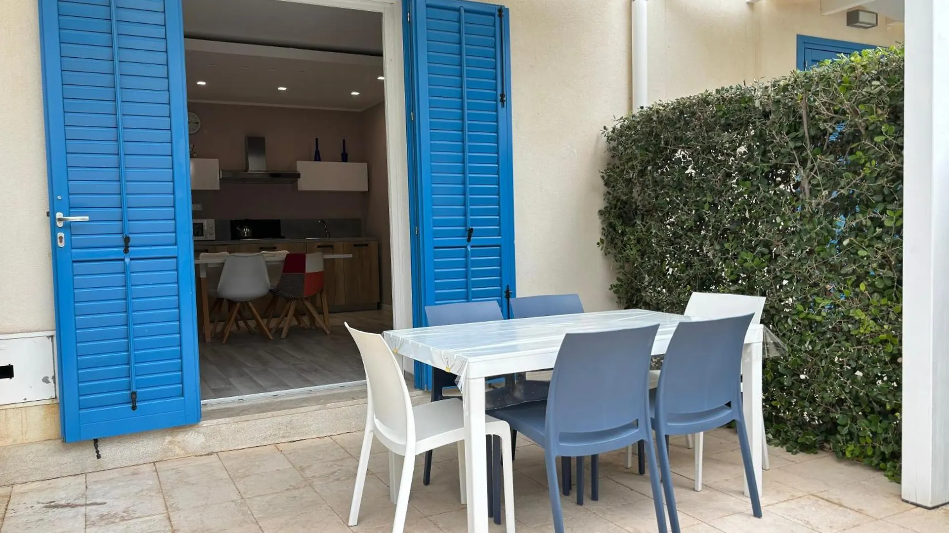 Cala Azzurra Holiday House Macari Italy